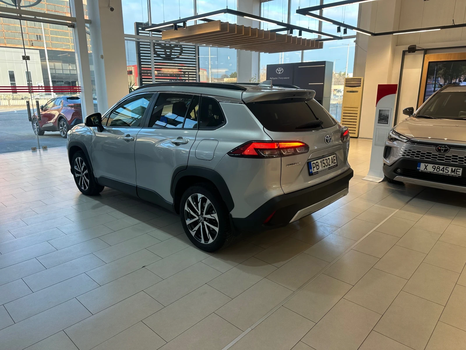 Toyota Corolla Cross Executive Plus, снимка 3 - Автомобили и джипове - 54303719