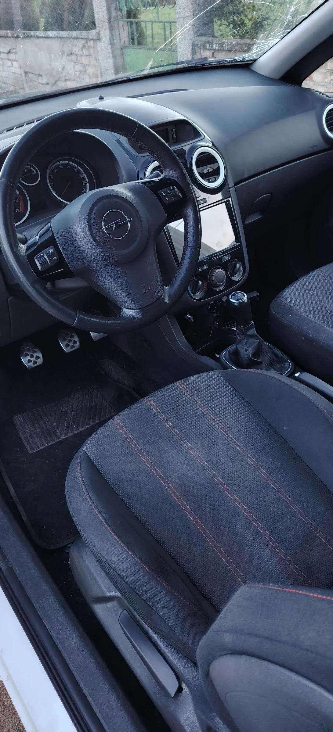 Opel Corsa  D, снимка 6 - Автомобили и джипове - 54335308