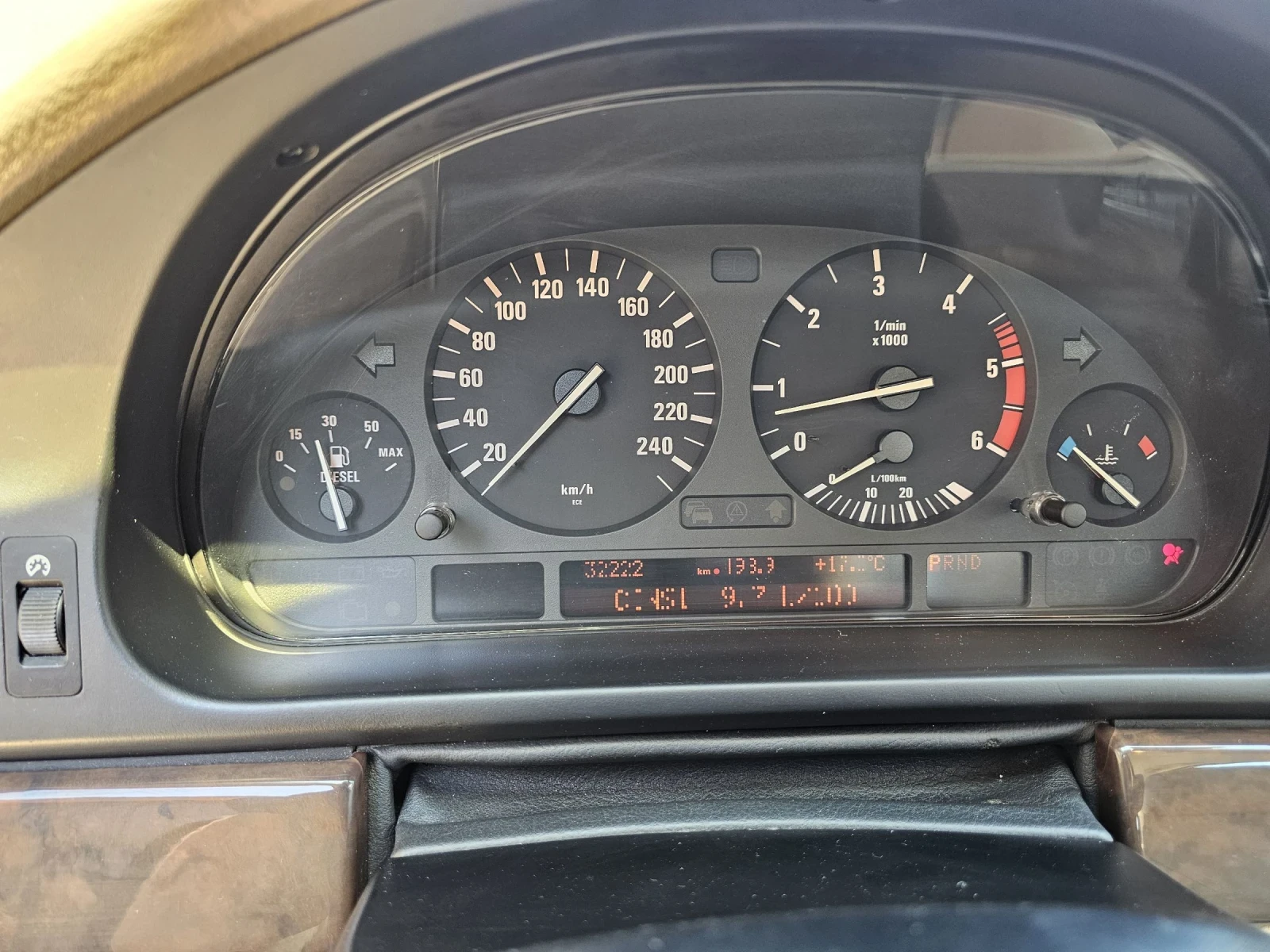 BMW 530, снимка 10 - Автомобили и джипове - 54462885