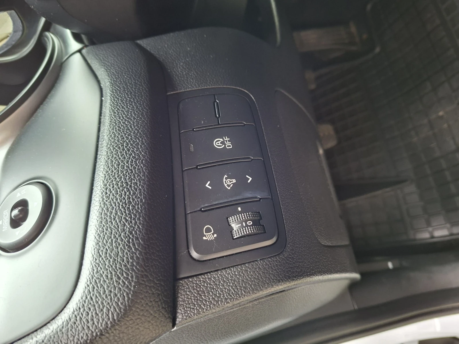 Kia Ceed, снимка 12 - Автомобили и джипове - 54631935