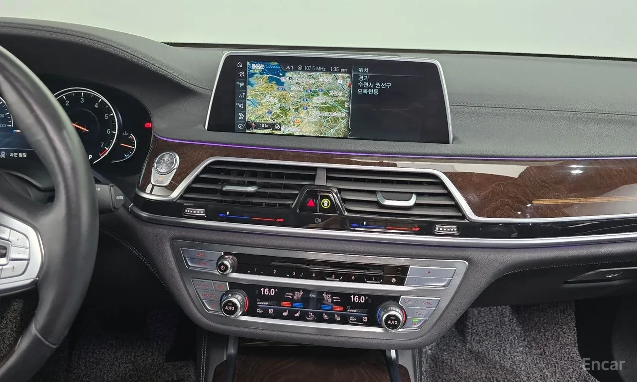 BMW 750 LI XDRIVE, снимка 10 - Автомобили и джипове - 54735522