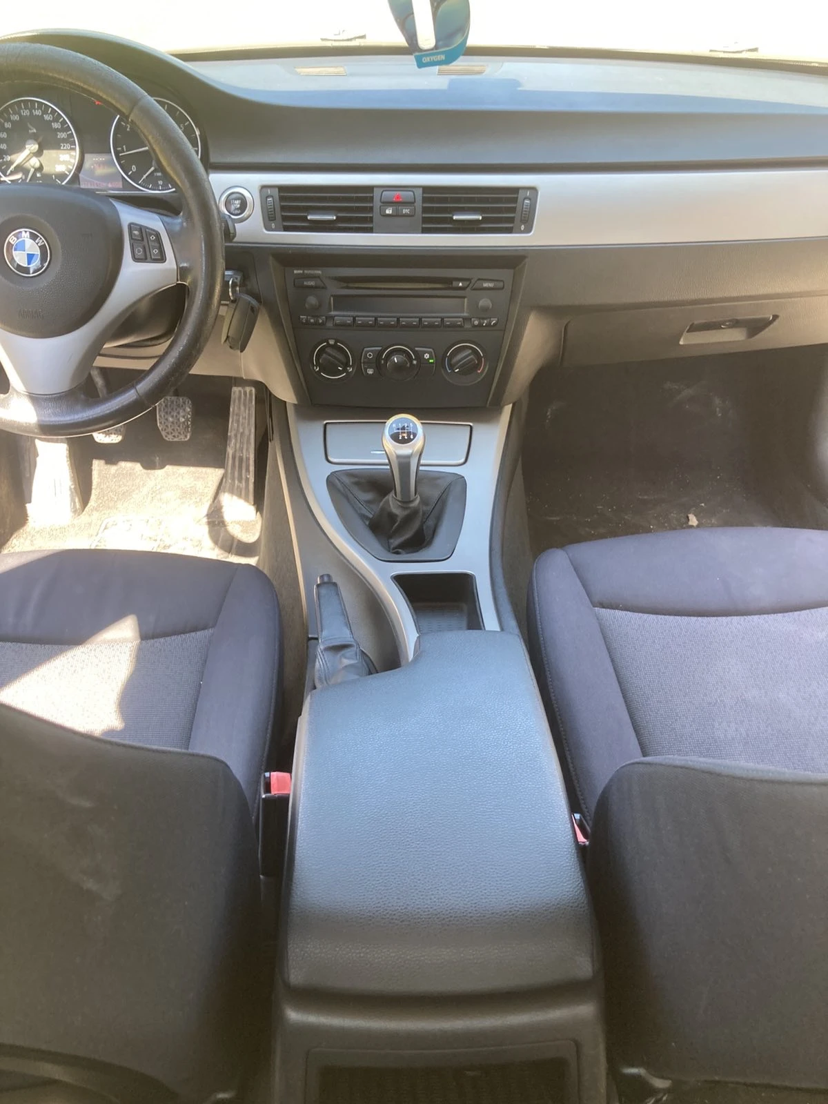 BMW 318 Бензин Седан, снимка 14 - Автомобили и джипове - 55239952