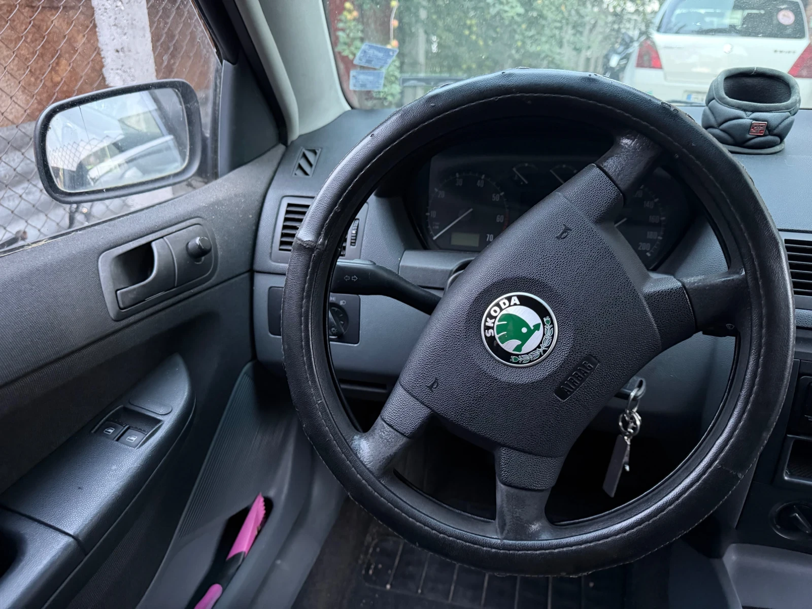 Skoda Fabia, снимка 7 - Автомобили и джипове - 55425178