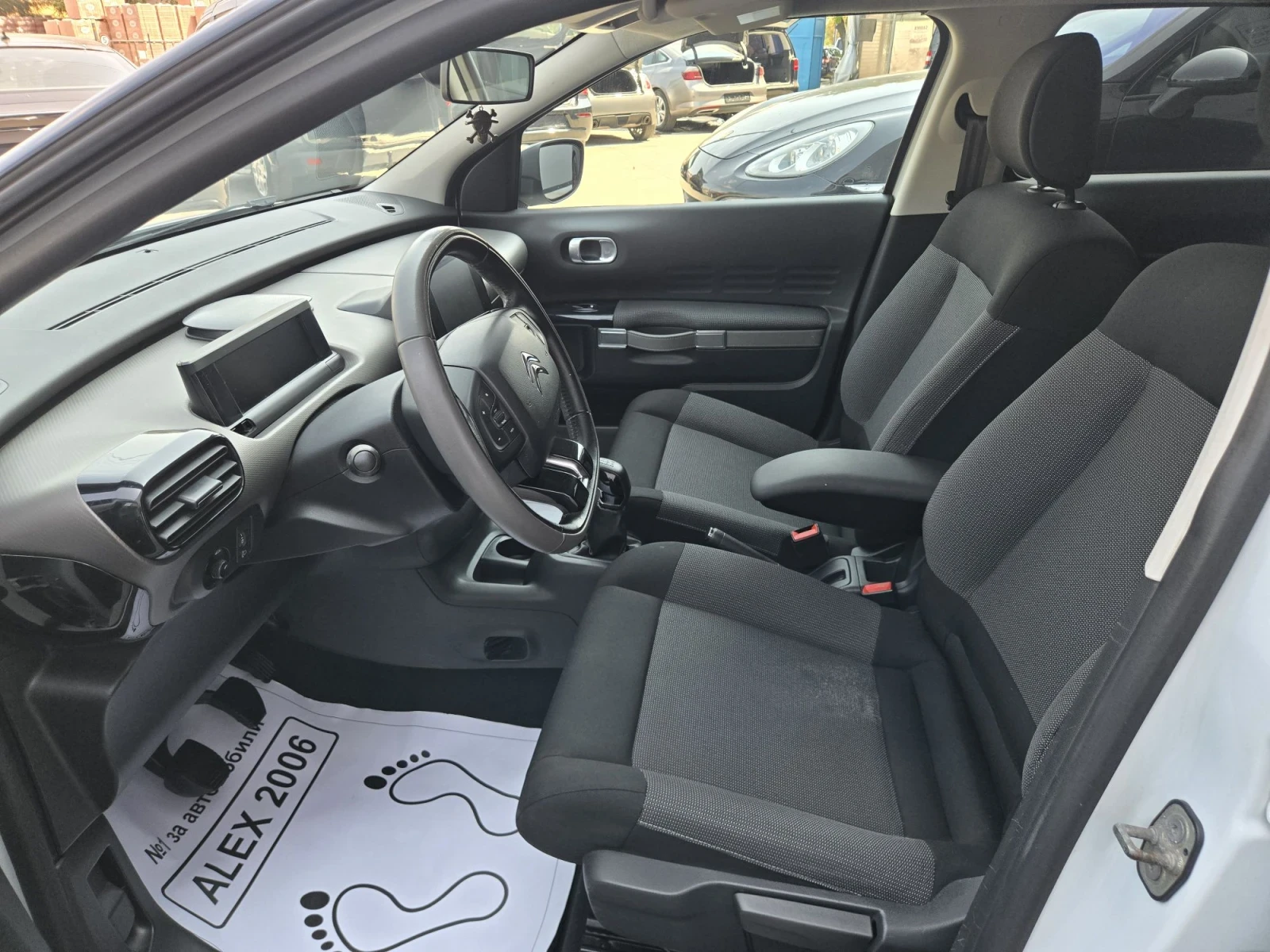 Citroen C4 Cactus, снимка 7 - Автомобили и джипове - 55804481