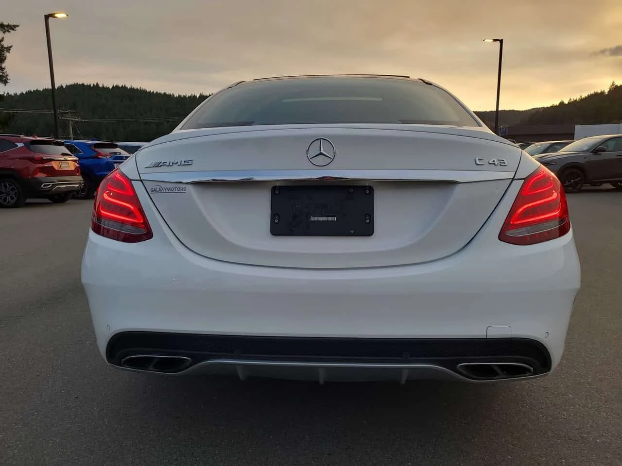 Mercedes-Benz C 43 AMG * АВТОКРЕДИТ БЕЗ ПЪРВОНАЧАЛНА ВНОСКА* , снимка 4 - Автомобили и джипове - 56204325