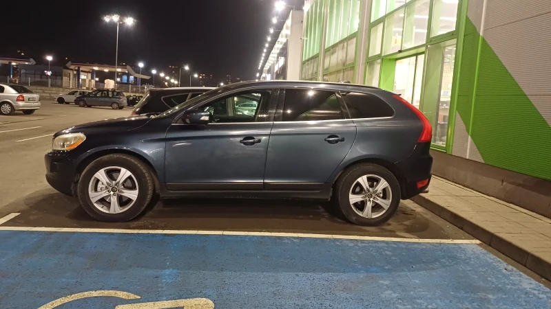 Volvo XC60, снимка 2 - Автомобили и джипове - 49503496