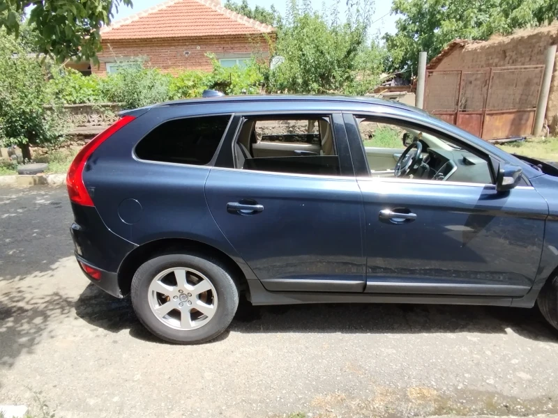 Volvo XC60, снимка 10 - Автомобили и джипове - 49571249