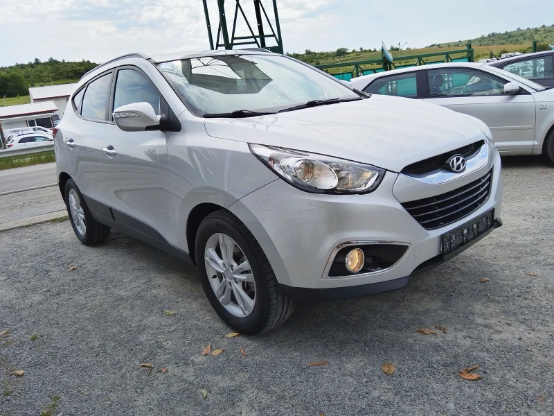 Hyundai IX35 2000D 4х4  напълно обслужен перфектен , снимка 4 - Автомобили и джипове - 50565602
