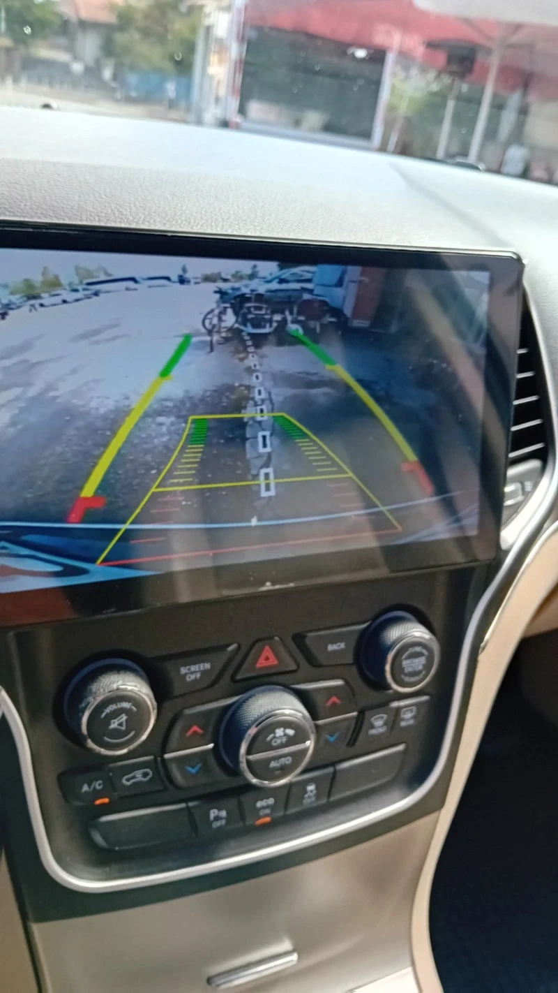 Jeep Grand cherokee, снимка 10 - Автомобили и джипове - 51793592