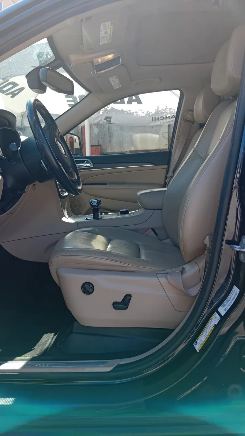 Jeep Grand cherokee, снимка 16 - Автомобили и джипове - 51793592