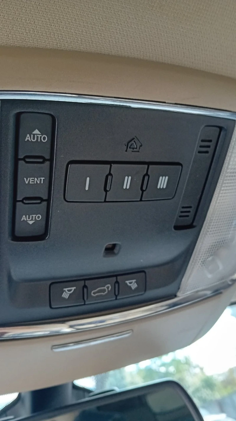 Jeep Grand cherokee, снимка 9 - Автомобили и джипове - 51793592