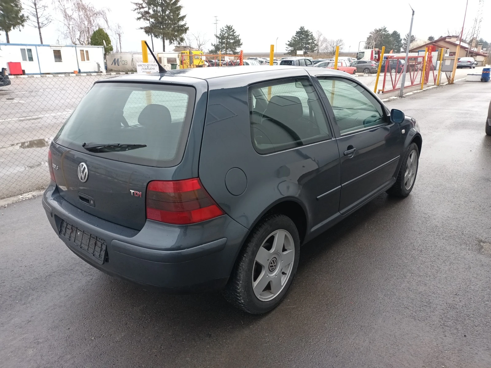 VW Golf 1.9-TDI 131кс.КЛИМАТРОНИК - изображение 6