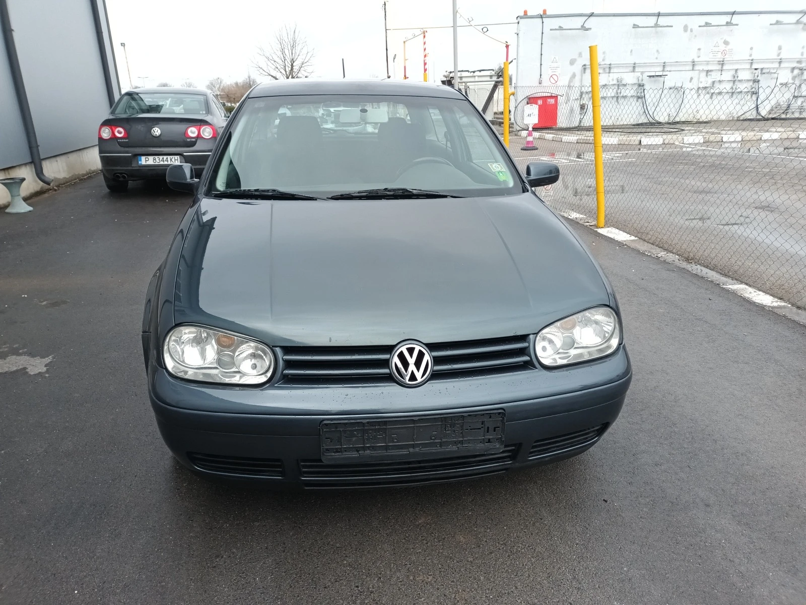 VW Golf 1.9-TDI 131кс.КЛИМАТРОНИК - изображение 3