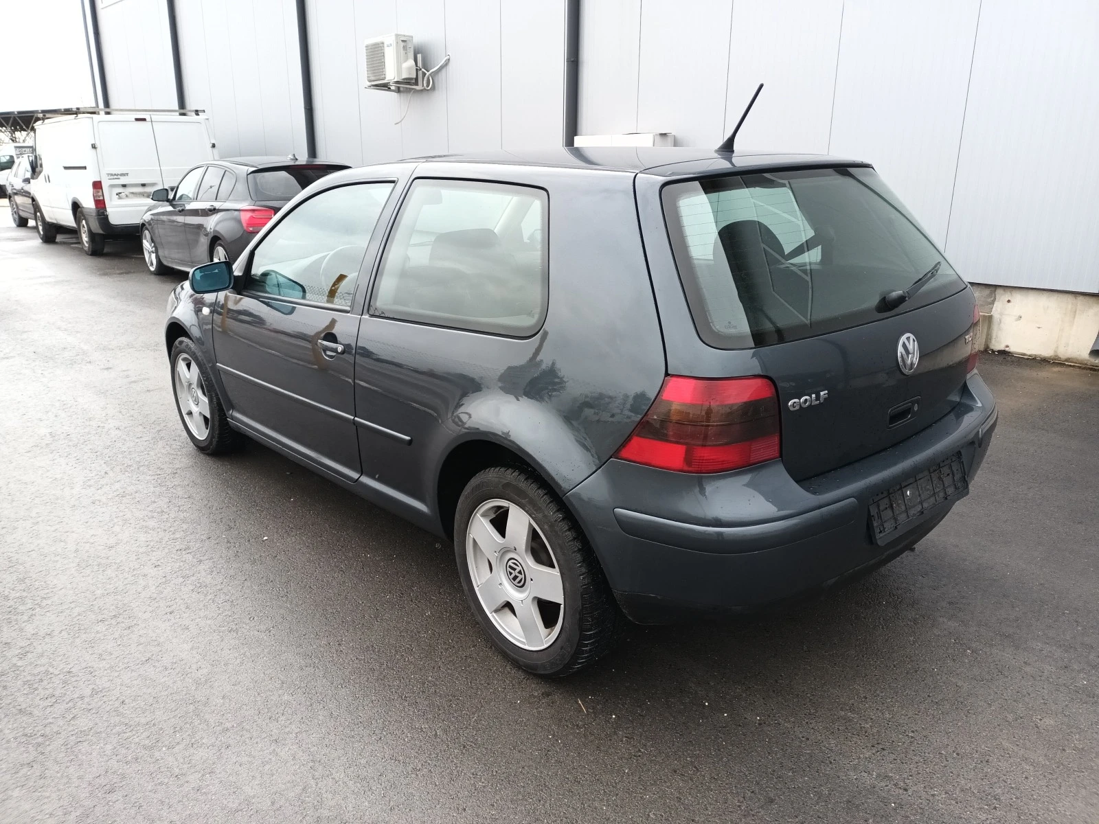 VW Golf 1.9-TDI 131кс.КЛИМАТРОНИК - изображение 5