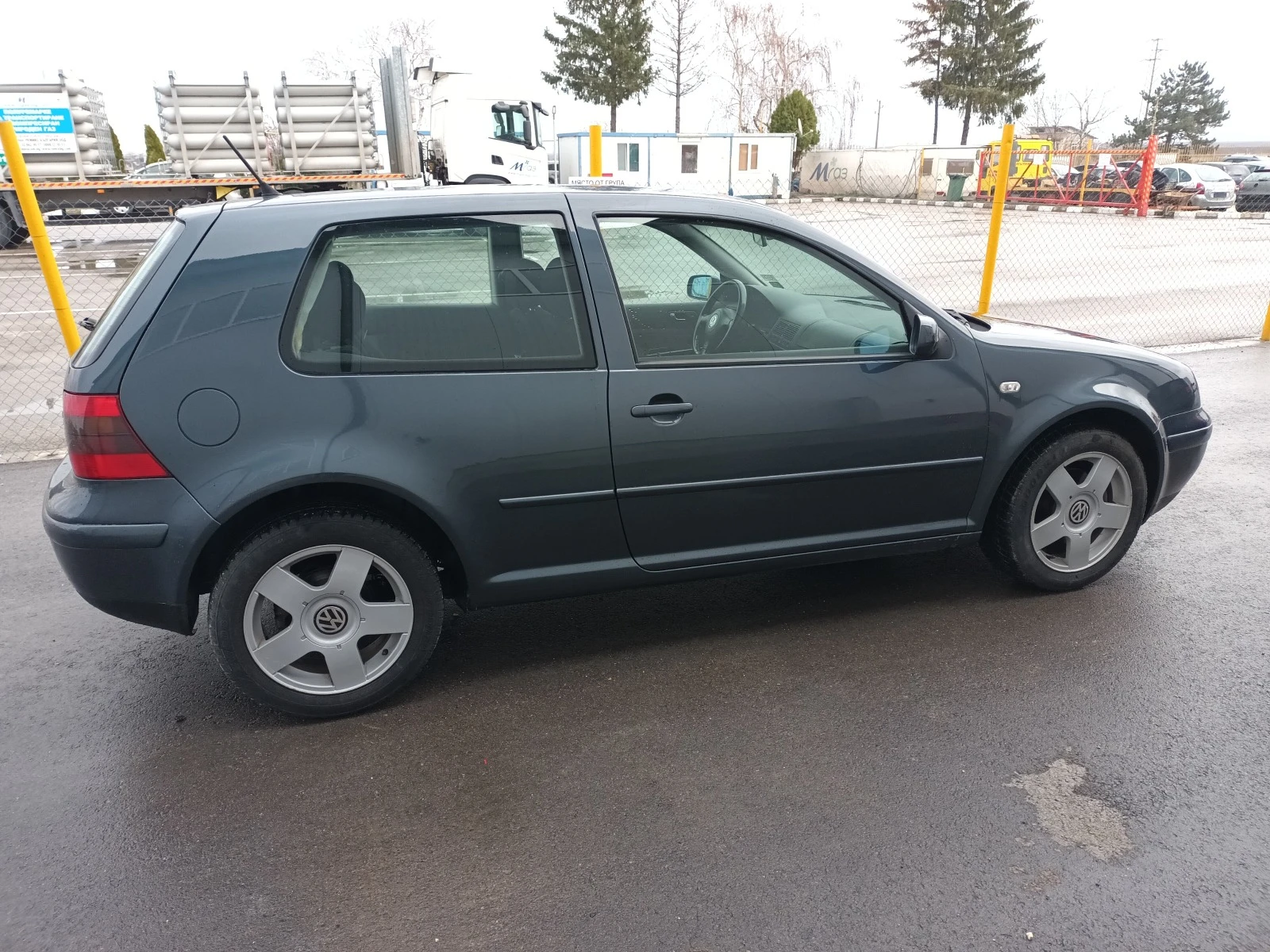 VW Golf 1.9-TDI 131кс.КЛИМАТРОНИК - изображение 7