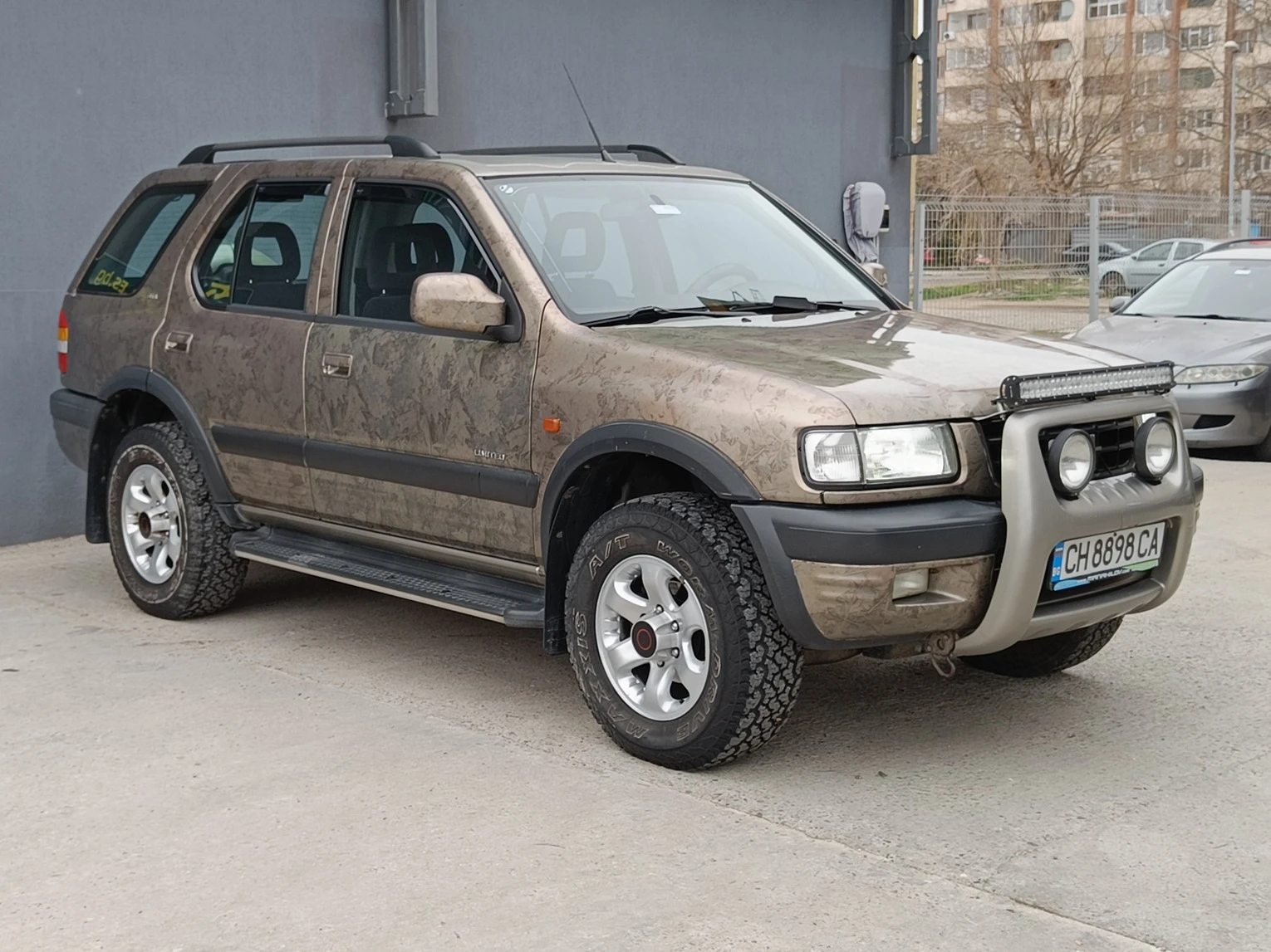 Opel Frontera 2.2 4Х4 - изображение 2