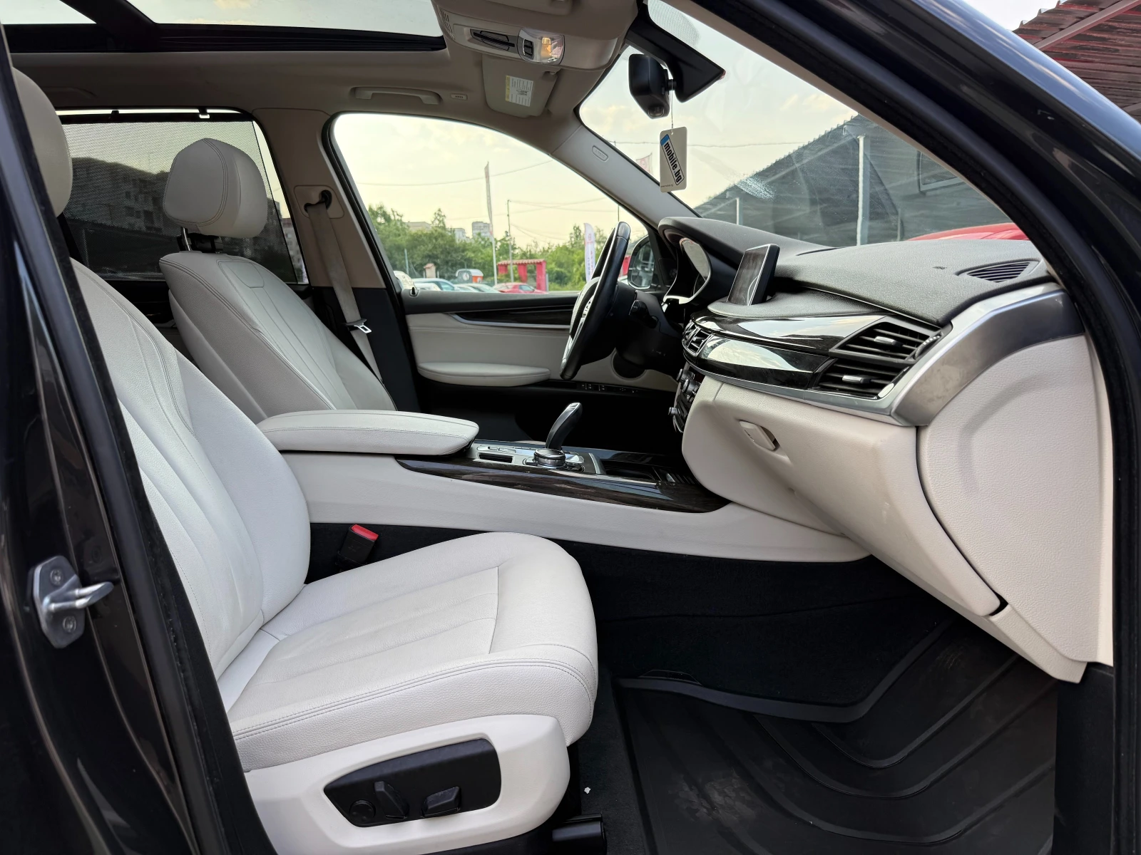 BMW X5 35i XDRIVE, 6+ 1 SEATS - изображение 8