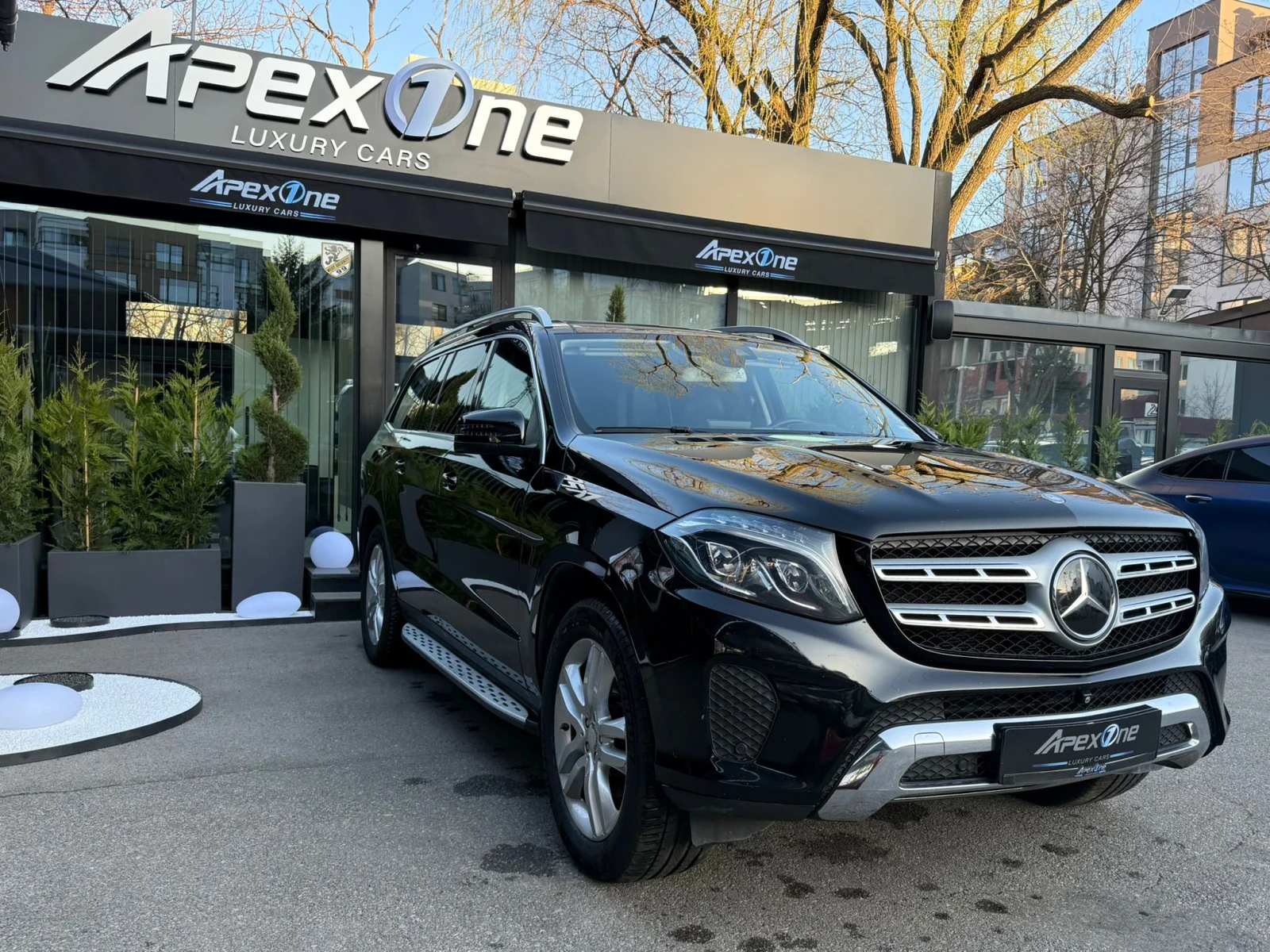 Mercedes-Benz GLS 400 DESIGNO, снимка 3 - Автомобили и джипове - 53833644