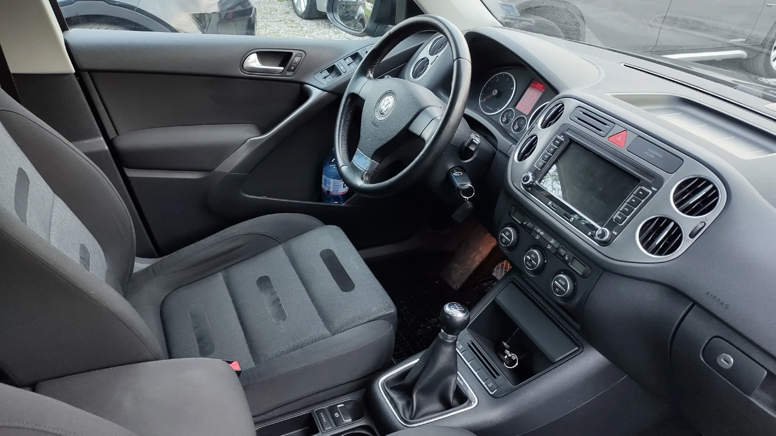 VW Tiguan 4x4/2.0TDI/6��/����/Waze/������ | Mobile.bg � ����������� 15