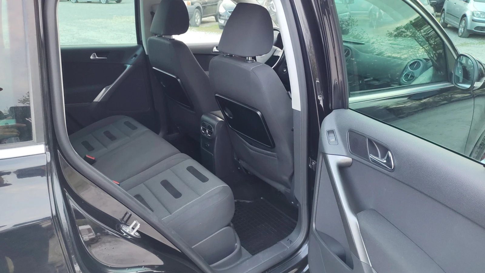 VW Tiguan 4x4/2.0TDI/6��/����/Waze/������ | Mobile.bg � ����������� 16