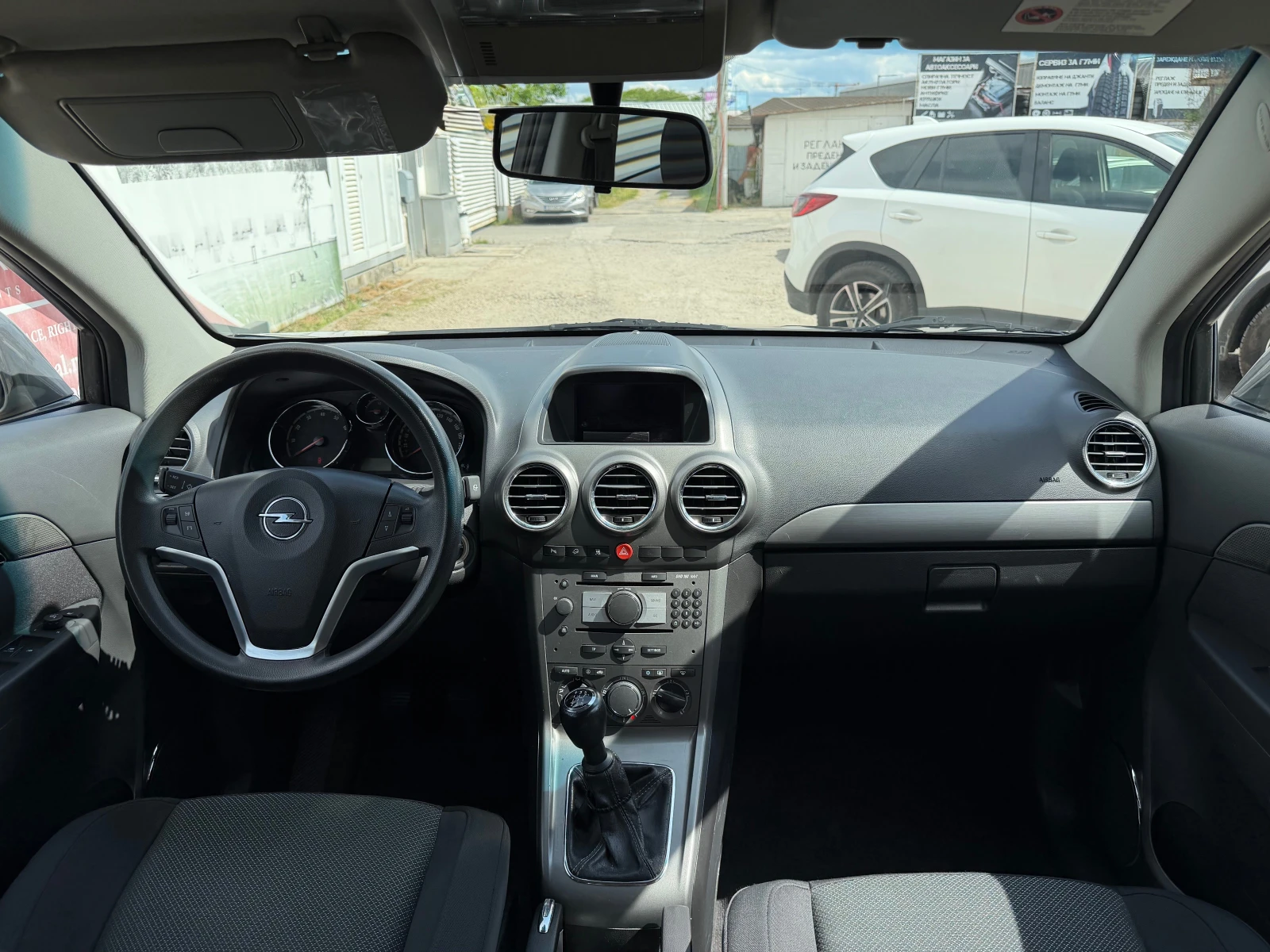 Opel Antara 2.4i БЕНЗИН 4x4, снимка 14 - Автомобили и джипове - 54513835