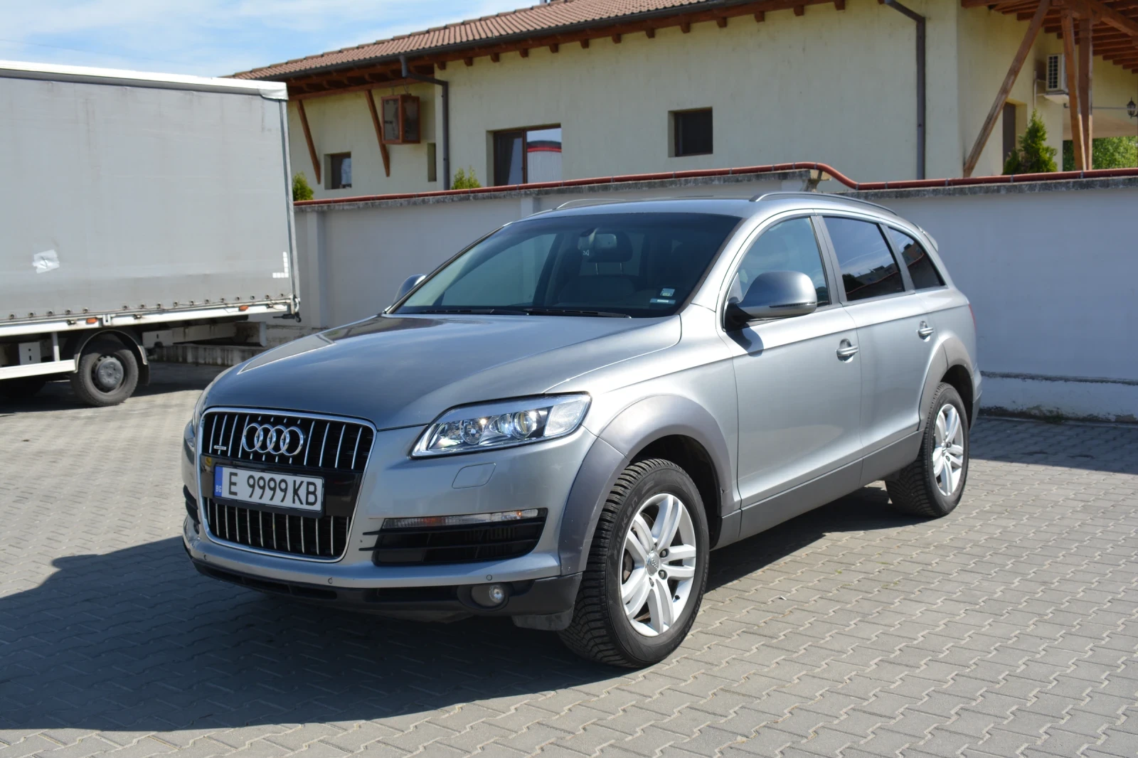 Audi Q7, снимка 5 - Автомобили и джипове - 54555138