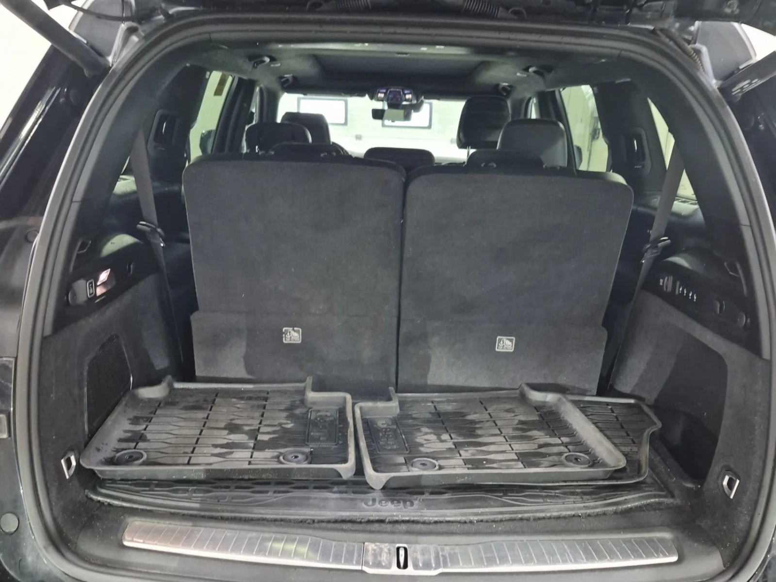 Jeep Grand cherokee L SUMMIT RESERVE * 5.7 HEMI * AWD * CARFAX * , снимка 12 - Автомобили и джипове - 54705238