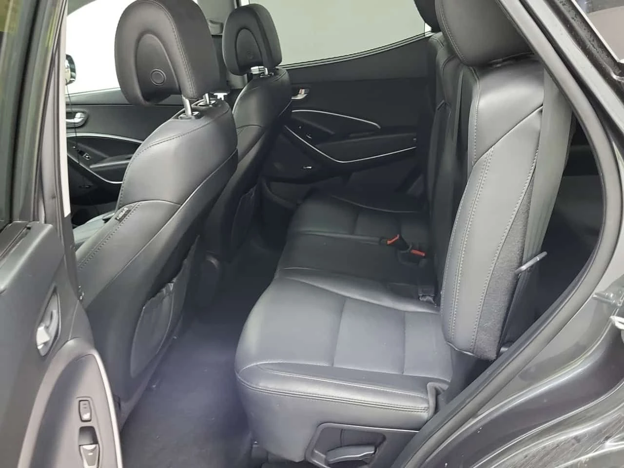 Hyundai Santa fe * ULTIMATE * ПОДГРЕВИ * ПАНО * KEYLESS * CARFAX, снимка 12 - Автомобили и джипове - 54819994