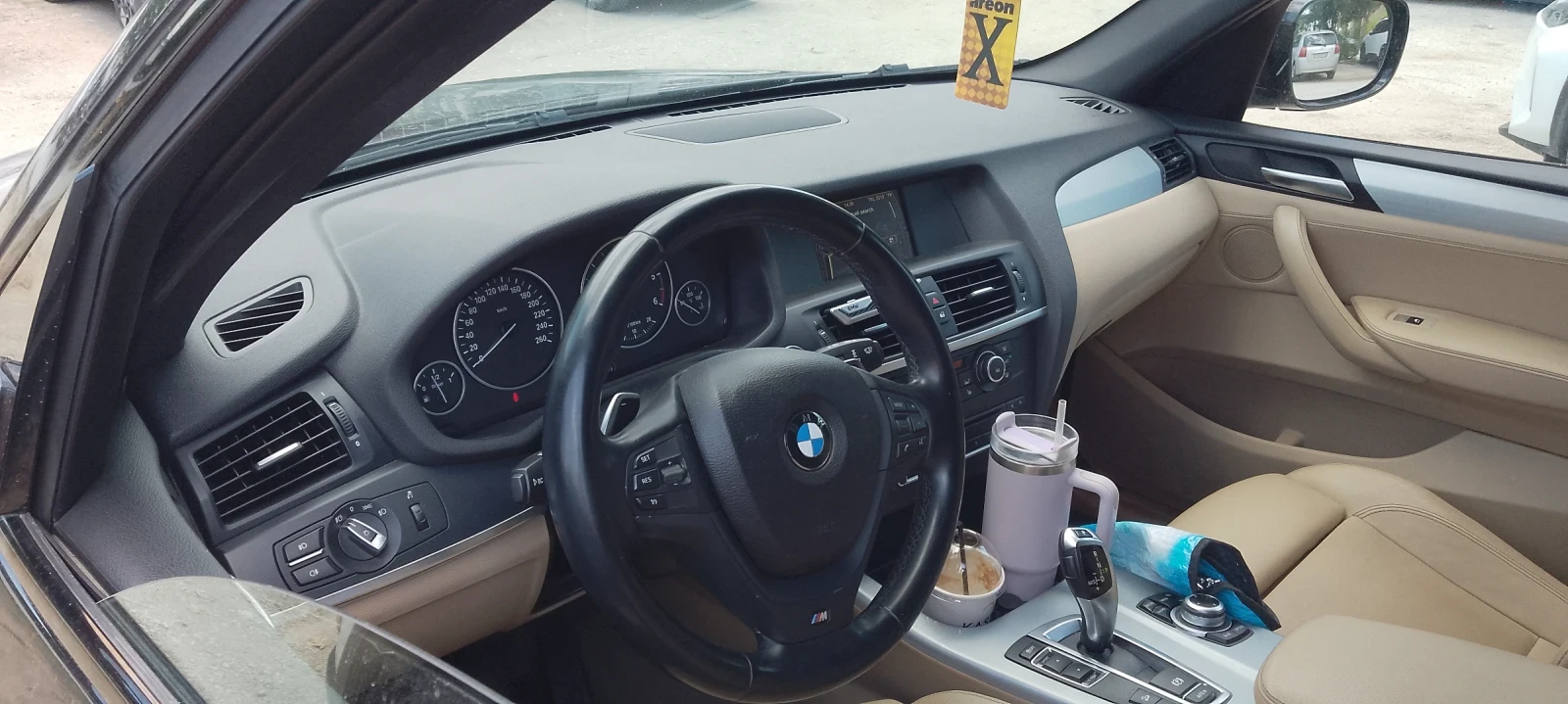 BMW X3 2.0d, xDrive, M Pack, Panorama, Подгрев, снимка 17 - Автомобили и джипове - 55062596