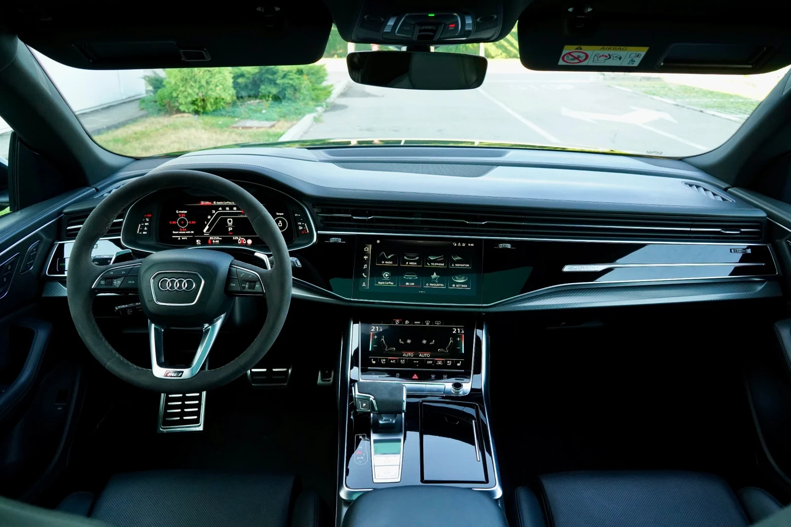 Audi RSQ8 CARBON* DISTR* HEAD-UP* B&O* MEMORY* , снимка 10 - Автомобили и джипове - 55909052