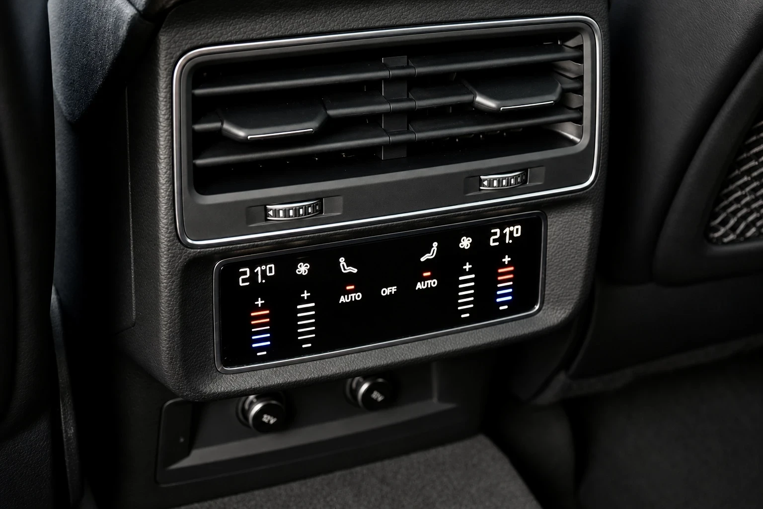 Audi RSQ8 CARBON* DISTR* HEAD-UP* B&O* MEMORY*  | Mobile.bg � ����������� 16