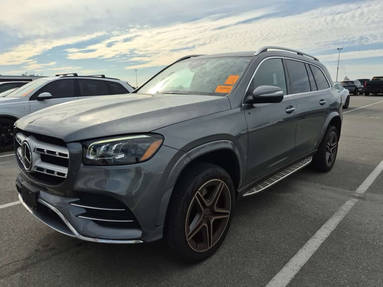 Mercedes-Benz GLS 450 * AMG Line * CARFAX * 