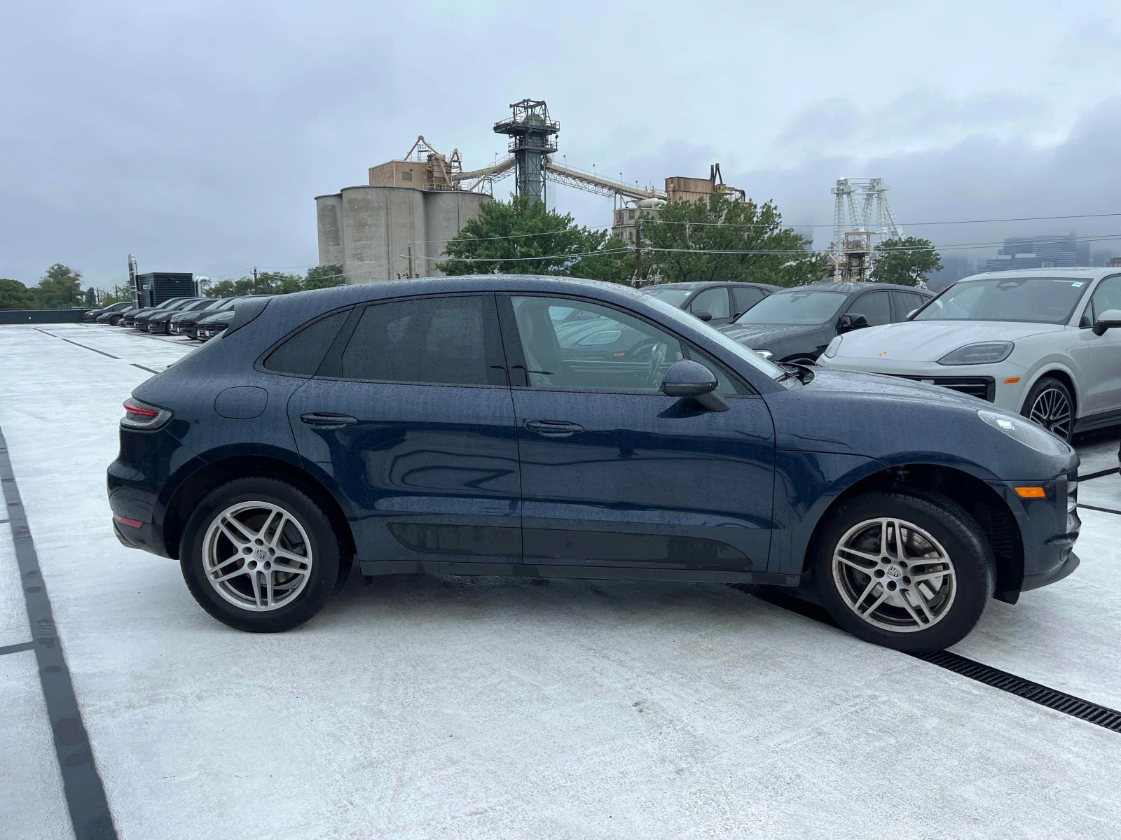 Porsche Macan * S * CARFAX * ОТ ПРЕДСТАВИТЕЛСТВО НА ПОРШЕ, снимка 3 - Автомобили и джипове - 55891966