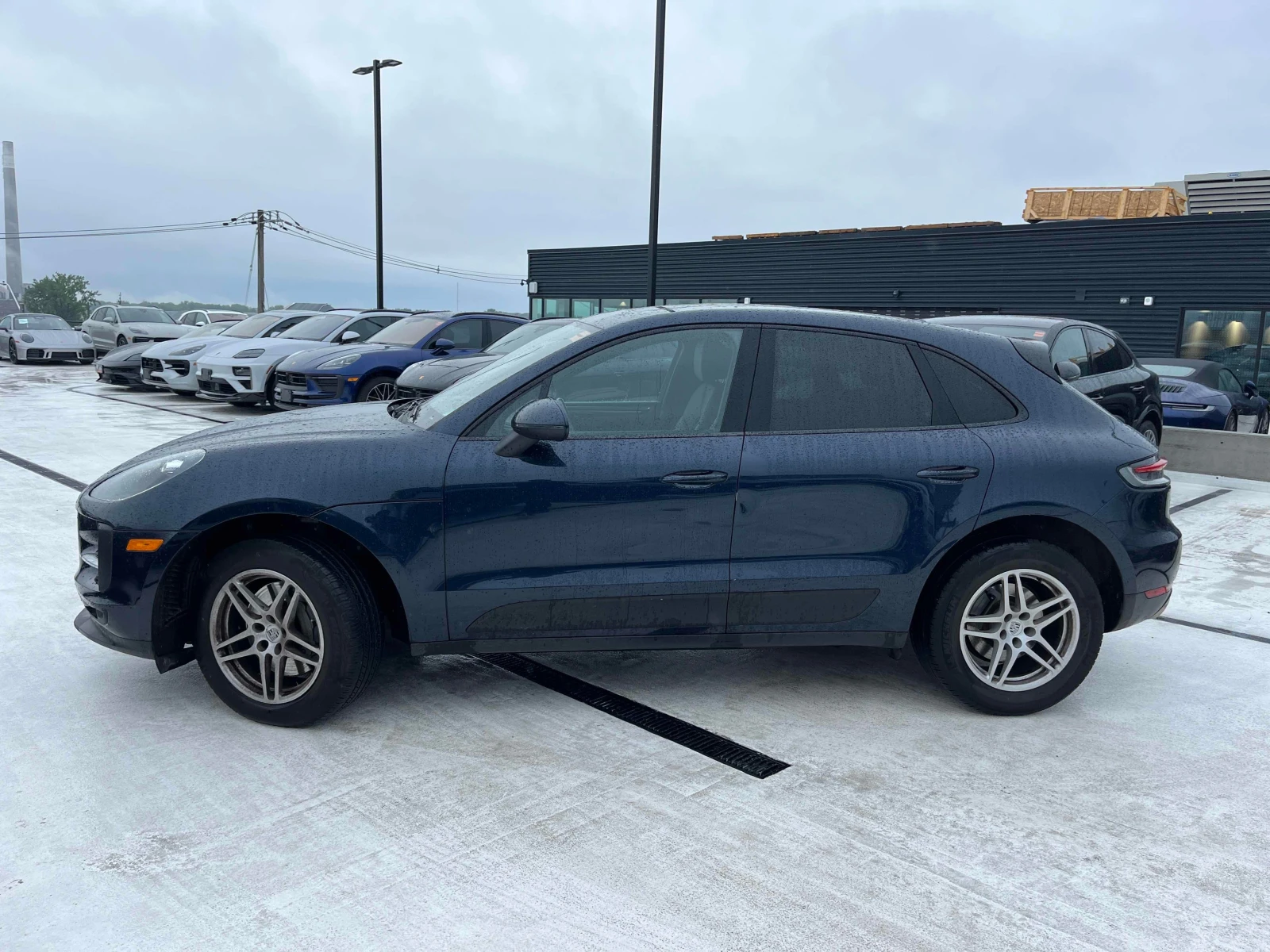 Porsche Macan * S * CARFAX * ОТ ПРЕДСТАВИТЕЛСТВО НА ПОРШЕ, снимка 2 - Автомобили и джипове - 55891966