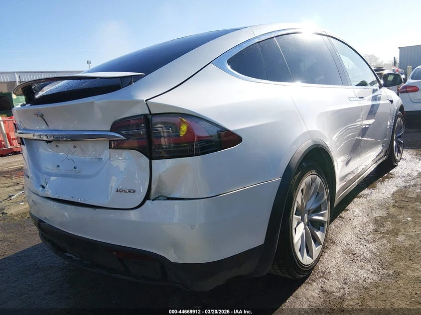 Tesla Model X 100D/75D/90D | Mobile.bg � ����������� 4