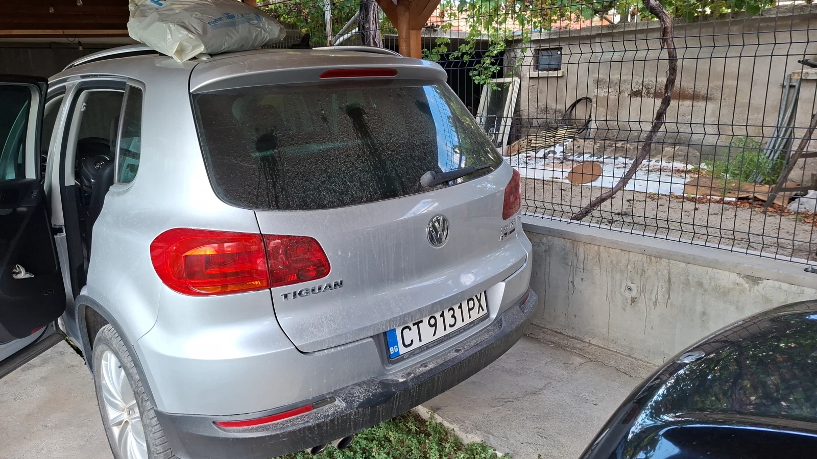 VW Tiguan, снимка 6 - Автомобили и джипове - 56357603