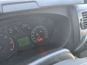 Ford Transit 6+ 1!!Климатик* 6-скорости!!, снимка 8
