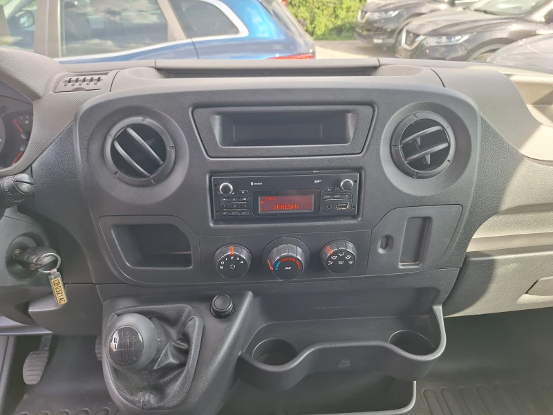 Renault Master L3H2 ХЛАДИЛЕН 2.3dCi 125к.с., снимка 9 - Бусове и автобуси - 47356176