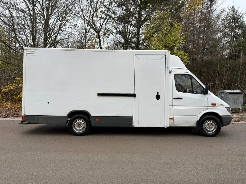 Mercedes-Benz Sprinter 308 CDI* ТЪРГОВСКИ КЕМПЕР ЗА БЪРЗО ХРАНЕНЕ* ОБОРУДВАН, снимка 8 - Бусове и автобуси - 52500234