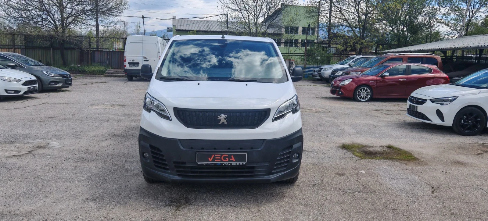 Peugeot Expert Electric 75kw, снимка 2 - Бусове и автобуси - 54419721