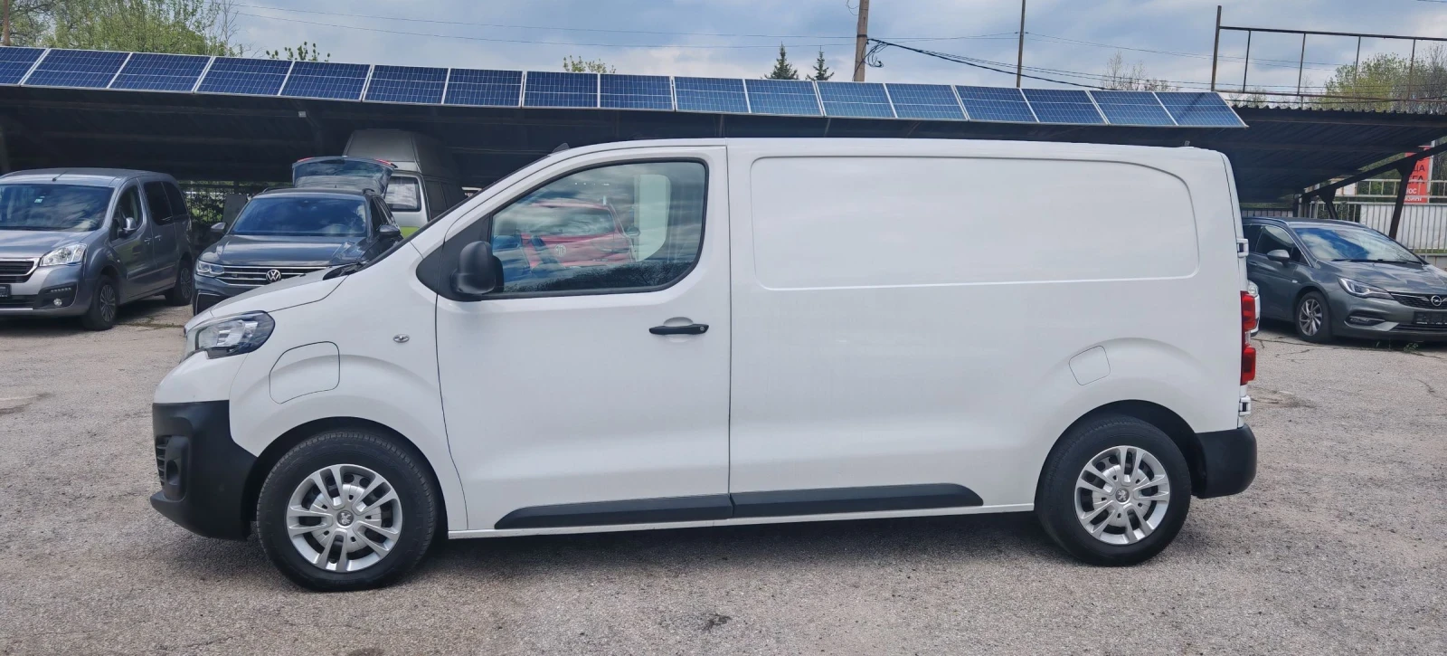 Peugeot Expert Electric 75kw, снимка 8 - Бусове и автобуси - 54419721