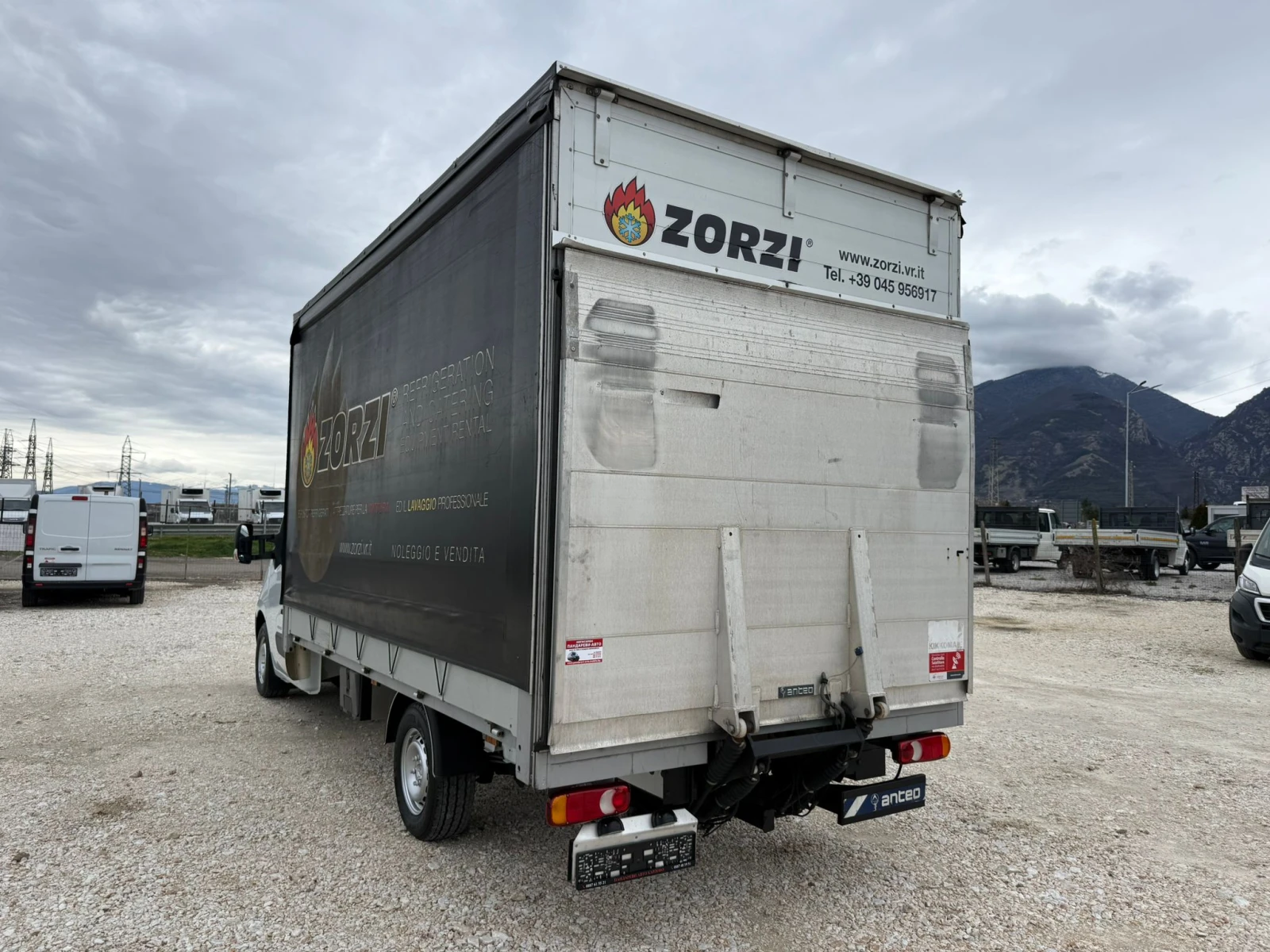 Renault Master 2.3 163кс. EURO6 ПАДАЩ БОРД, снимка 7 - Бусове и автобуси - 55729958