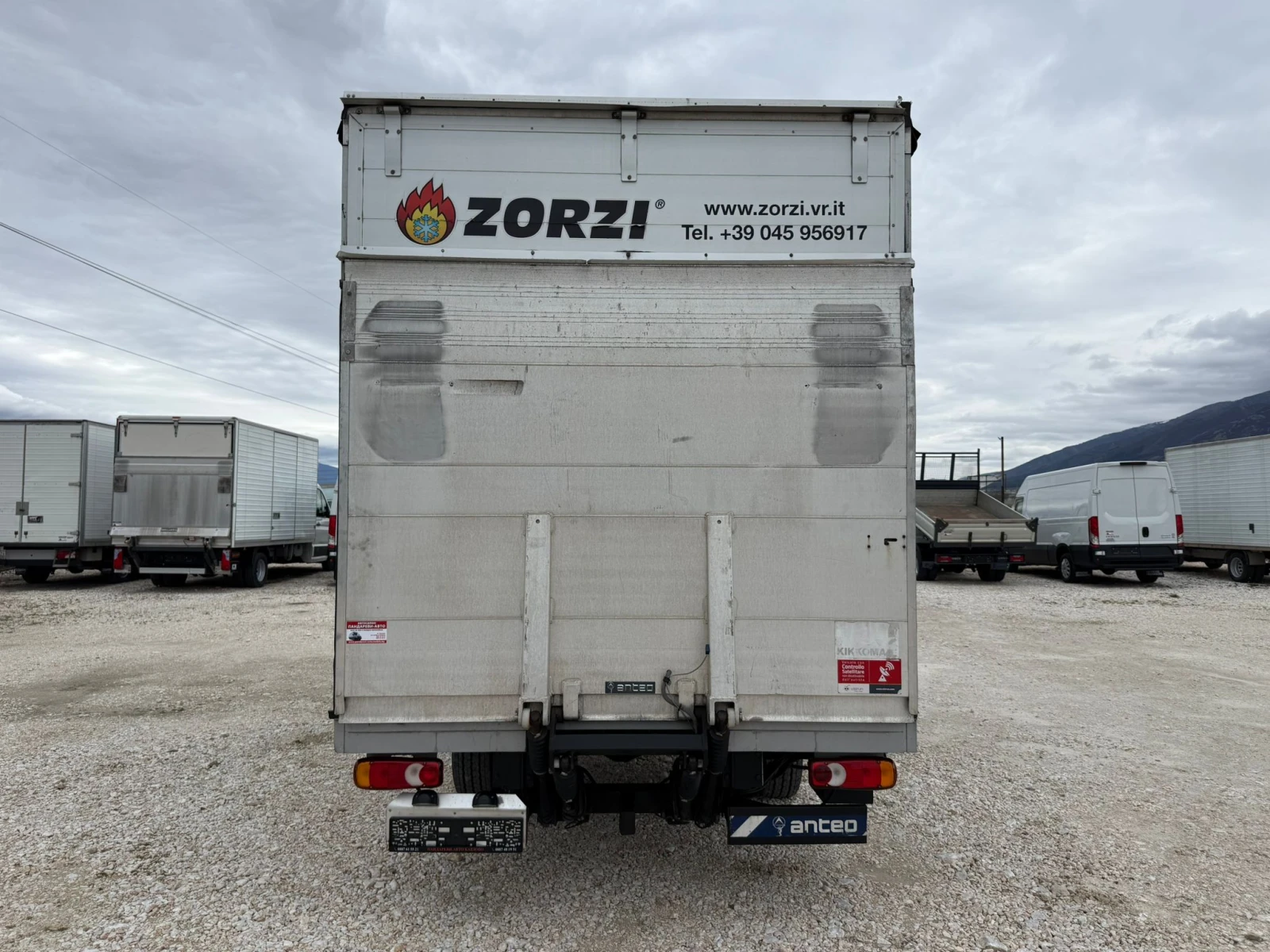 Renault Master 2.3 163кс. EURO6 ПАДАЩ БОРД, снимка 6 - Бусове и автобуси - 55729958