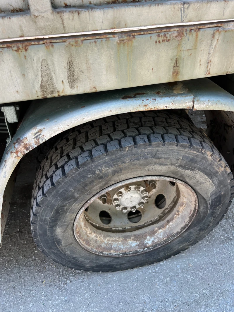 Volvo Fl Самосвал 10т, снимка 4 - Камиони - 52925134