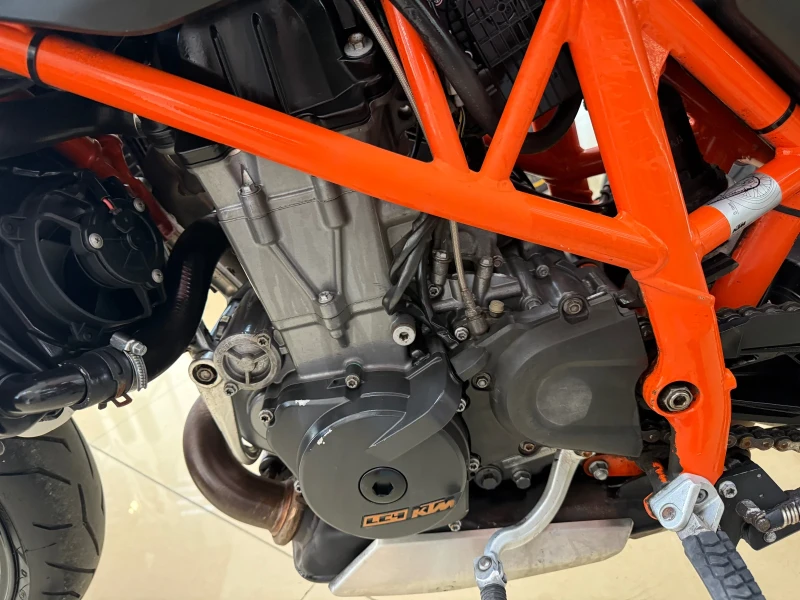 Ktm Duke DUKE 690, снимка 9 - Мотоциклети и мототехника - 51732158