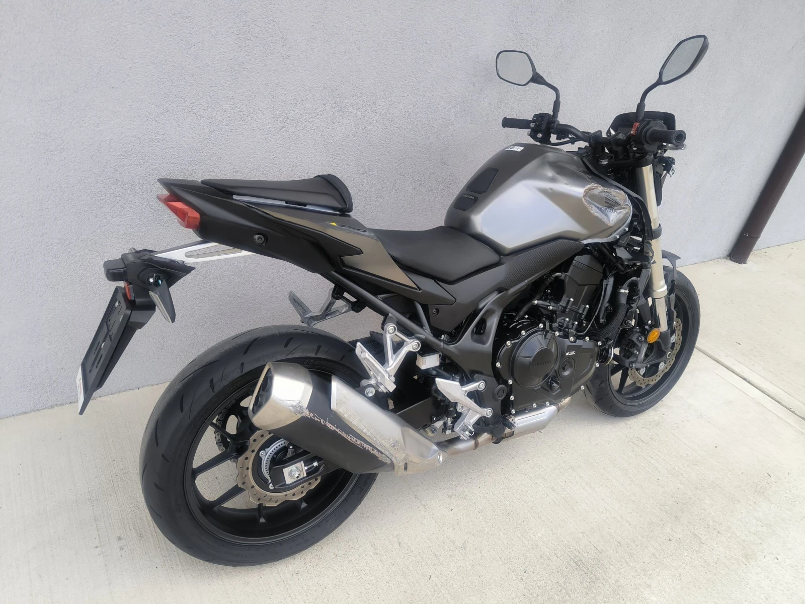 Honda Hornet 750, 2023 година  - изображение 3