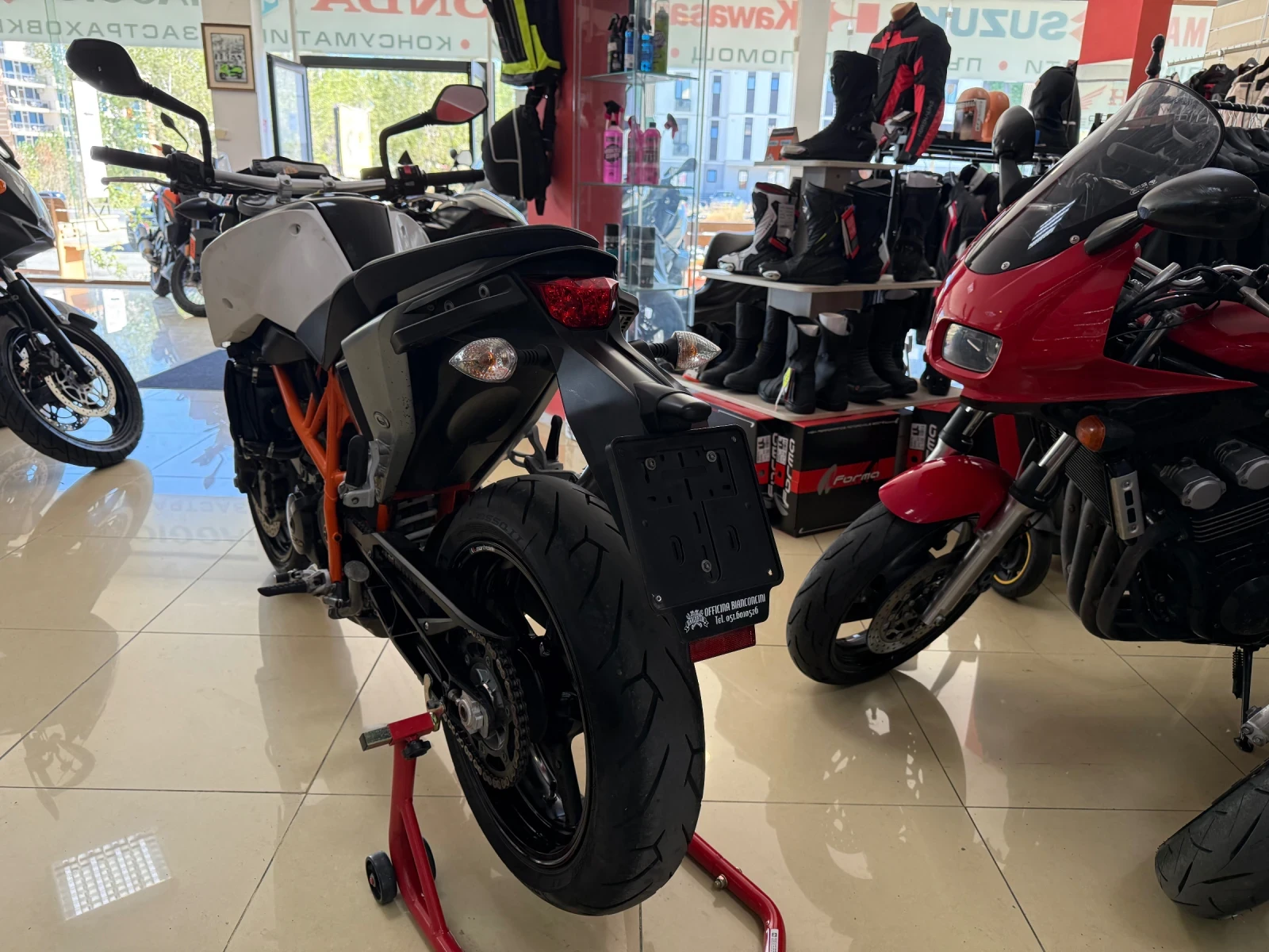 Ktm Duke DUKE 690 - изображение 7