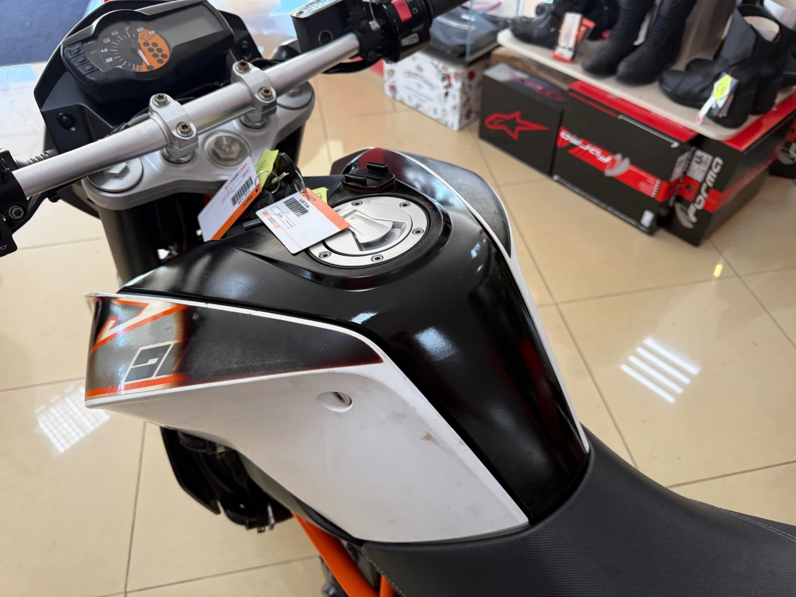 Ktm Duke DUKE 690 | Mobile.bg   14