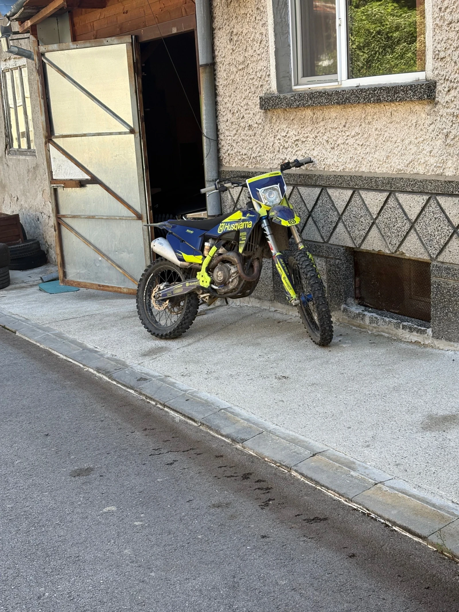 Husqvarna FC