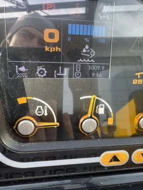 Телескопичен товарач JCB 531-70 AGRI SUPER, снимка 15